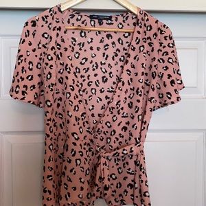 Feminine wrap shirt, pink and leopard print